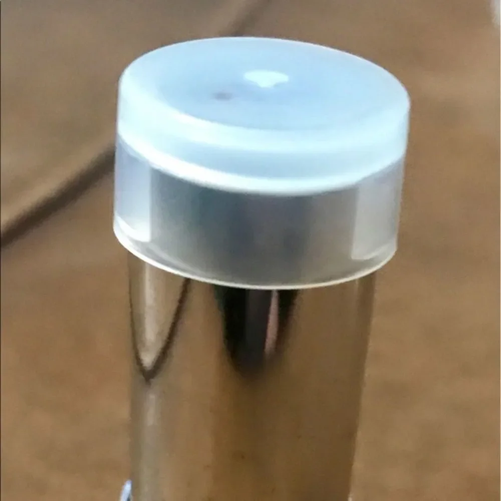 Calvin Klein‎ Lipstick in Camel